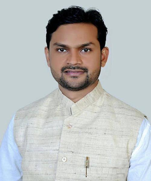 Dr. Vimlesh Kumar